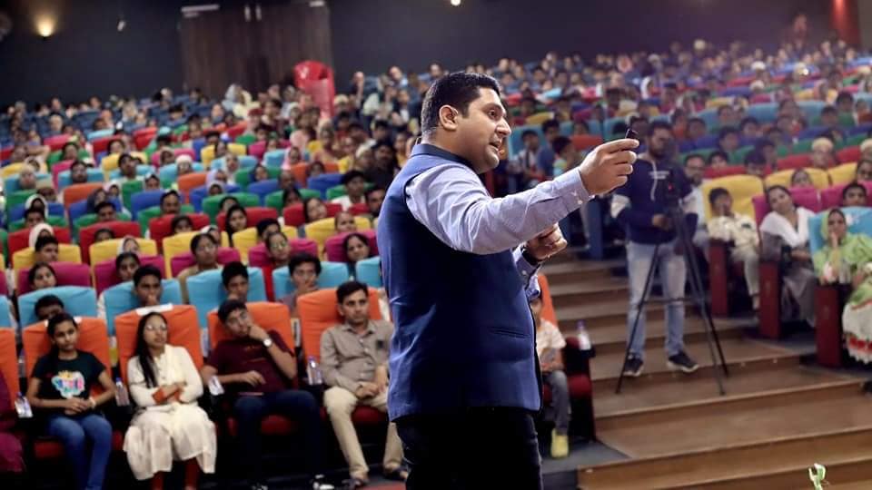 Parikshit Jobanputra connecting with families during a live parenting workshop