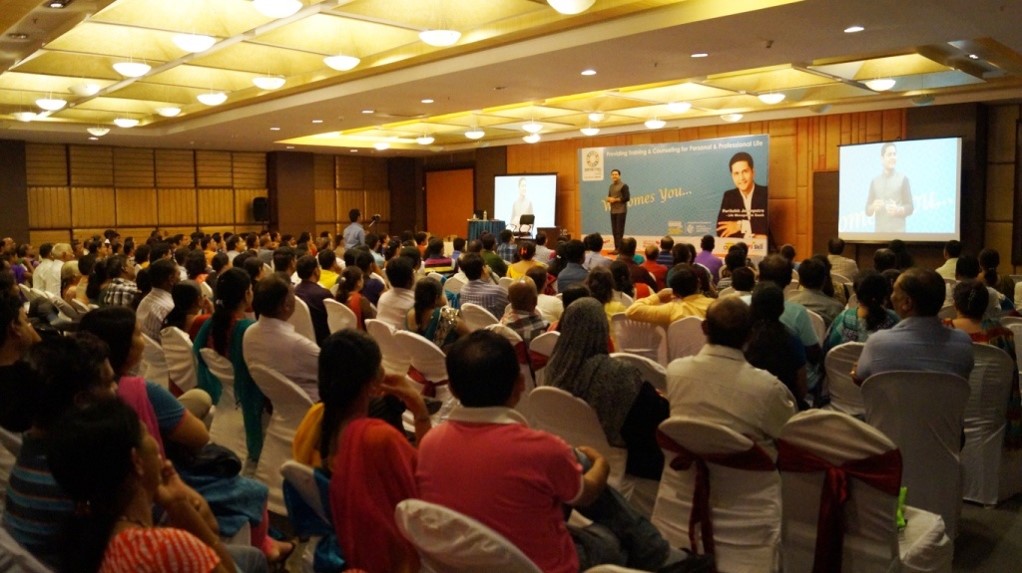 Parikshit Jobanputra teaching parents at a seminar