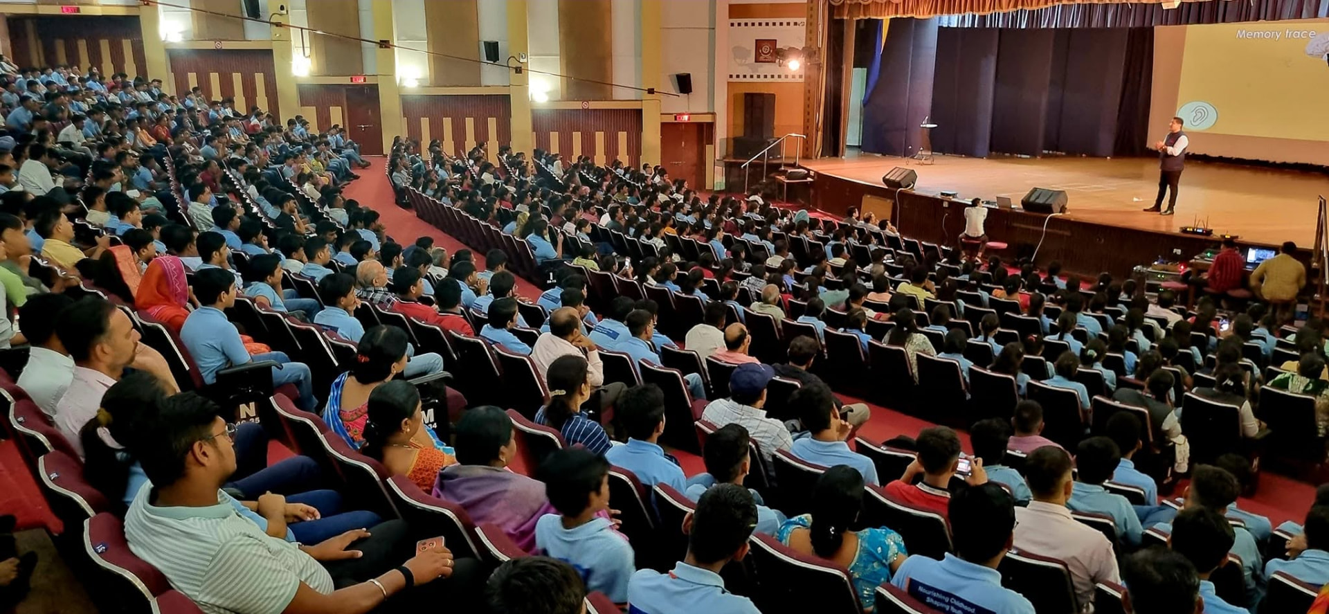 Parenting coach certification course session led by Parikshit Jobanputra in India